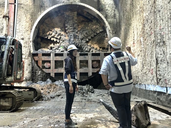 桃園捷運藝文特區北向三條隧道 全數貫通